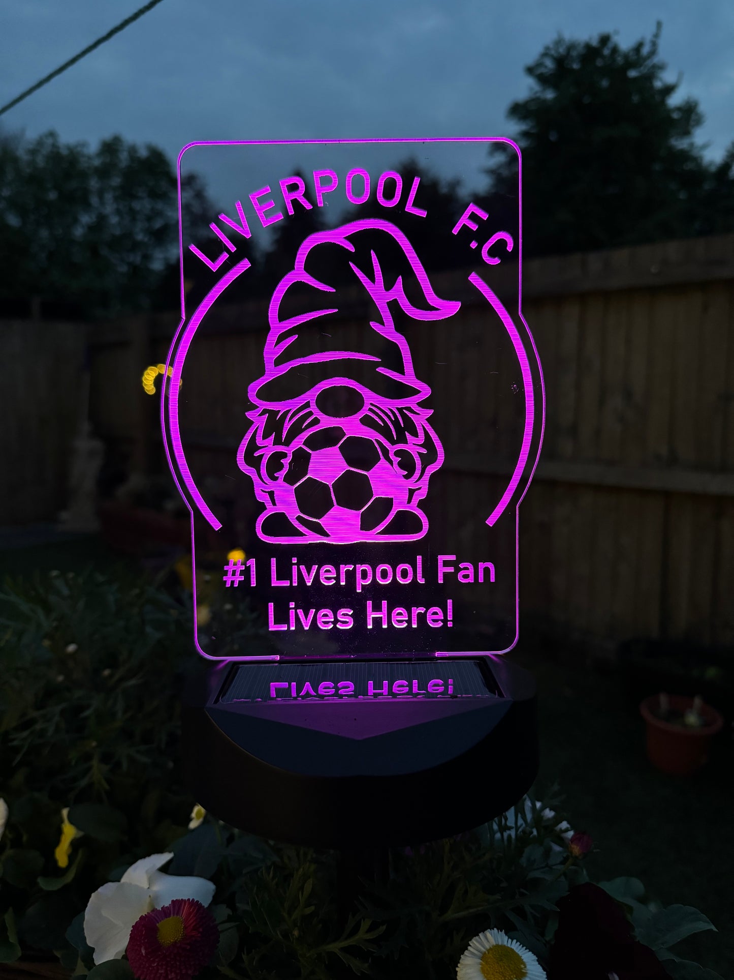 Liverpool FC Gift -  Garden Football Gift - Gnome Solar Light